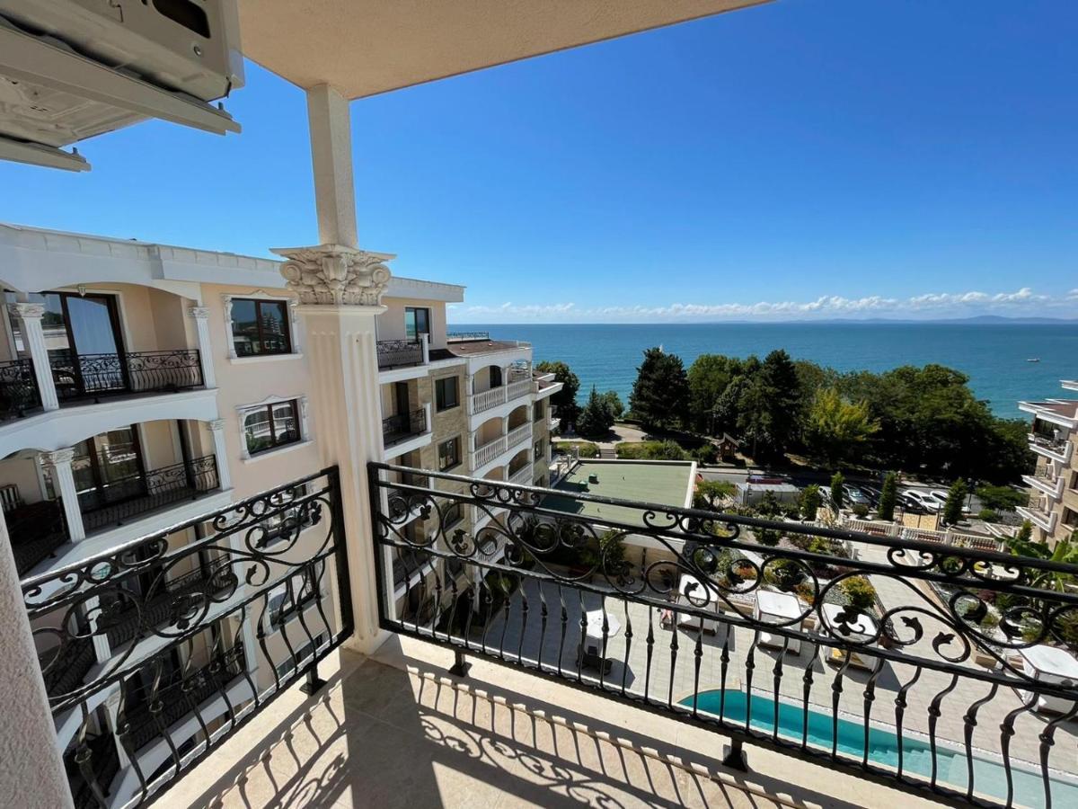 Luxury Penthouse Apartments At Valencia Gardens Burgas Esterno foto