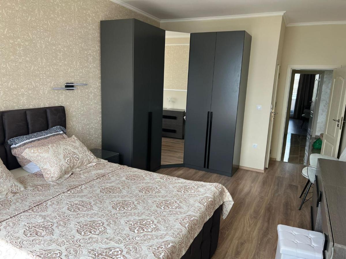Luxury Penthouse Apartments At Valencia Gardens Burgas Esterno foto