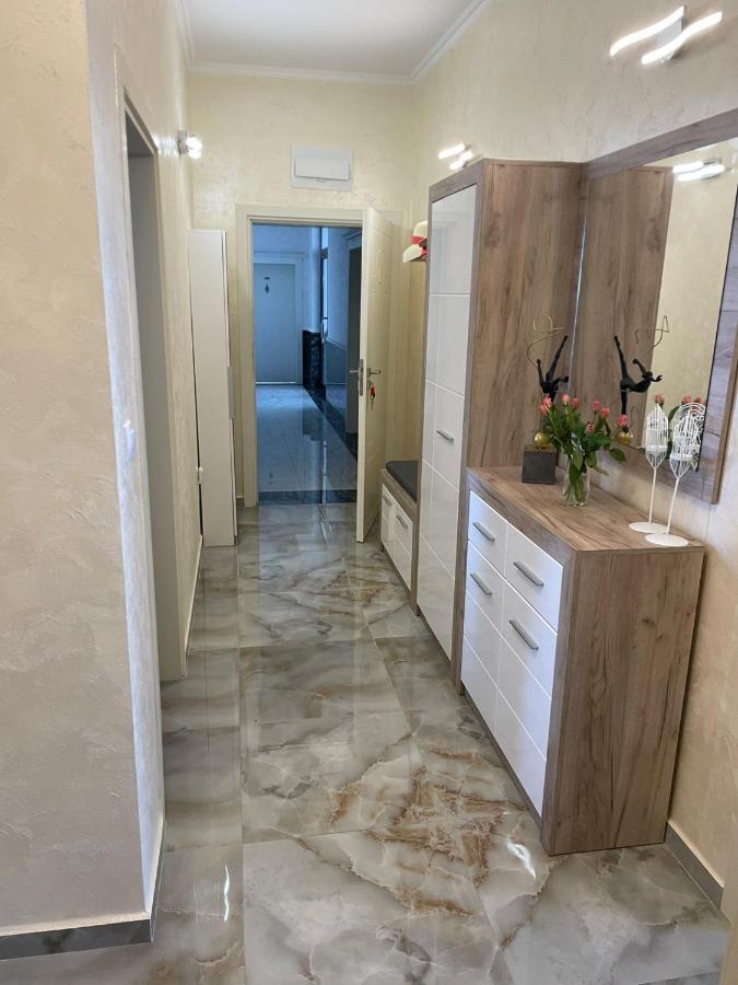 Luxury Penthouse Apartments At Valencia Gardens Burgas Esterno foto