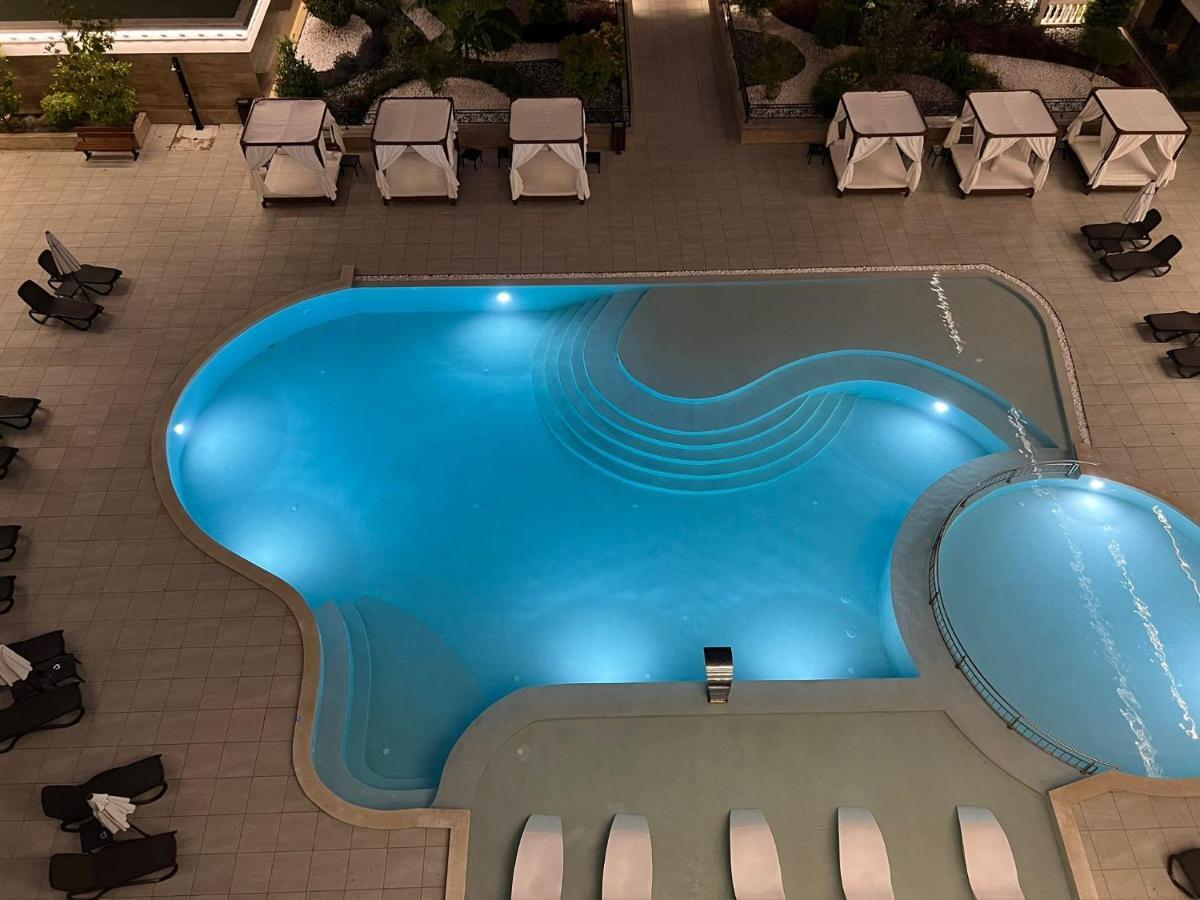 Luxury Penthouse Apartments At Valencia Gardens Burgas Esterno foto