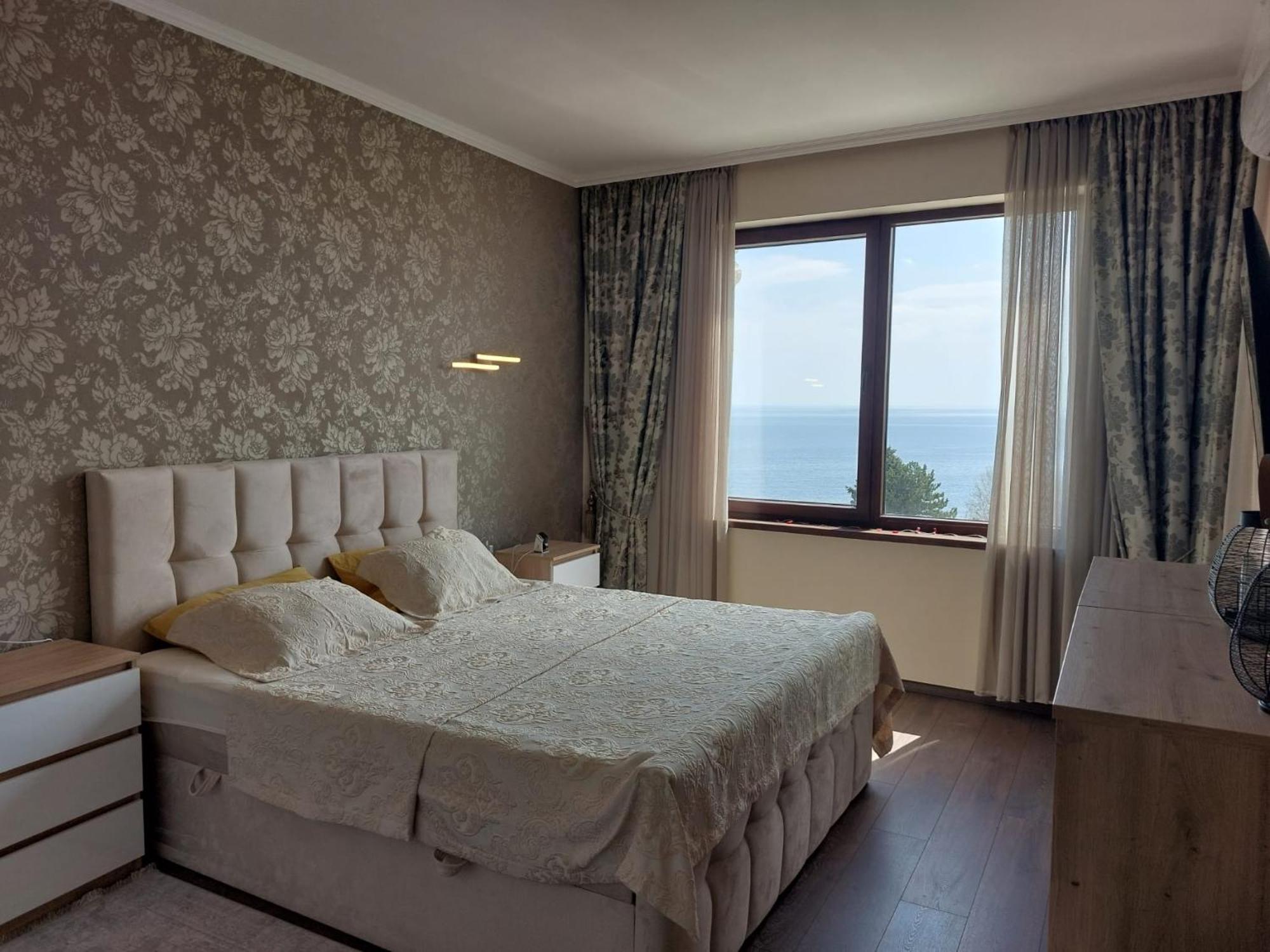 Luxury Penthouse Apartments At Valencia Gardens Burgas Esterno foto