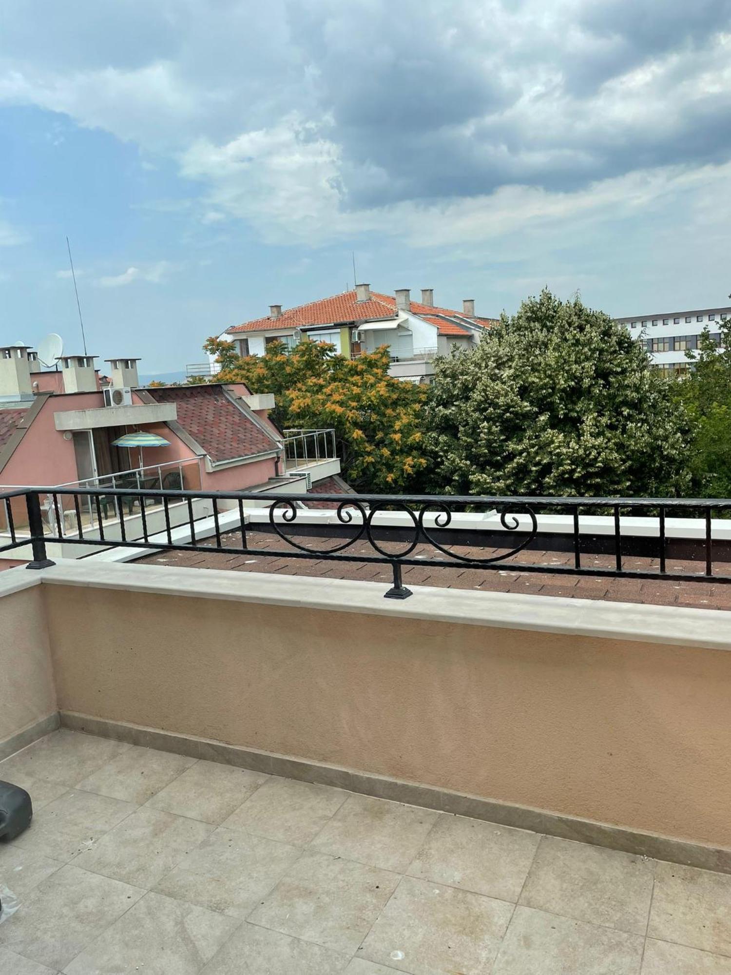 Luxury Penthouse Apartments At Valencia Gardens Burgas Camera foto